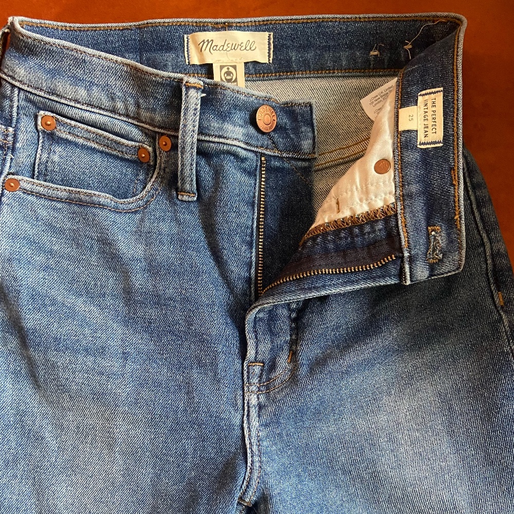 Madewell Perfect Vintage Jean Size 25